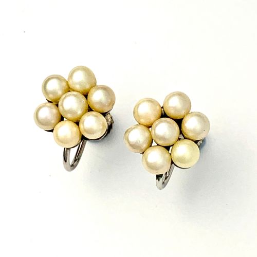 fig 1. Vintage 9CT White Gold Pearl Cluster Screwback Earrings