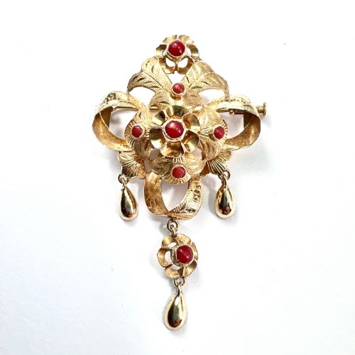 Antique Coral 18ct Gold Drop Pendant / Brooch