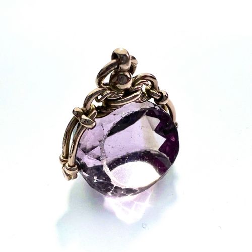 fig 1. Edwardian Amethyst 9CT Gold Spinning Fob