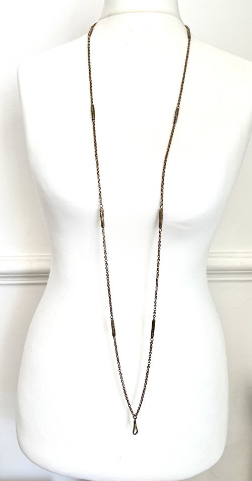 fig 3. Victorian Very Long Longuard Chain with Albert Clip