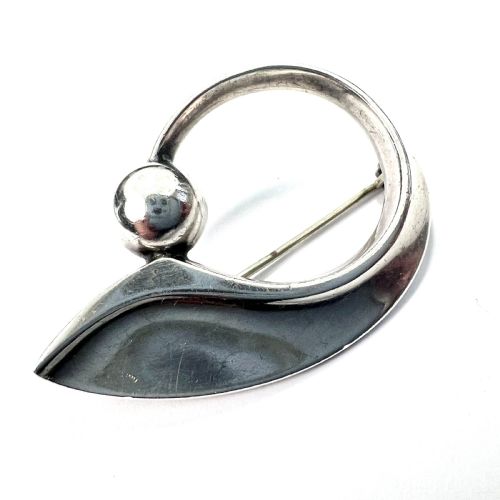 fig 1. Modernist Bent Gabrielsen for Hans Hansen Danish Silver Brooch