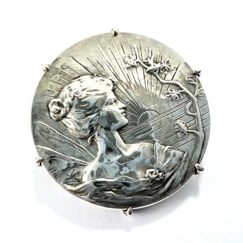 fig 1. French Art Nouveau Silver Medallion Brooch