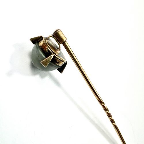 ANTIQUE 9CT GOLD ROSE CUT DIAMOND GREEN STONE STICK PIN - ADDITIONAL PHOTO 2