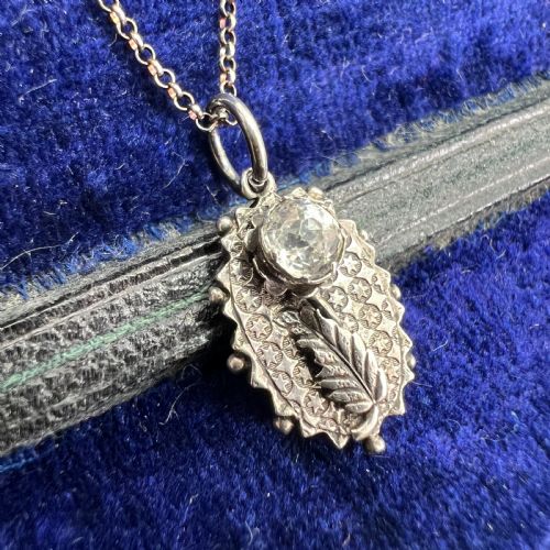 fig 2. Victorian Silver Star Pendant Necklace with Diamond Paste