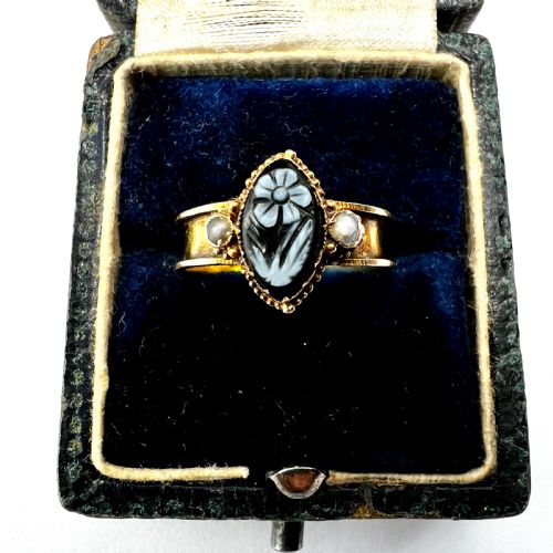 Victorian 15ct Gold Sardonyx and Pearl Forget Me Not Memorial Ring