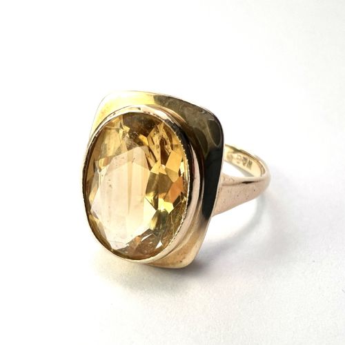 1963 Vintage 9ct Gold Citrine Ring