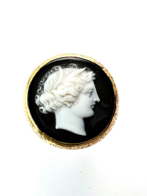 fig 1. Georgian Gold Carved Hardstone Cameo Ring