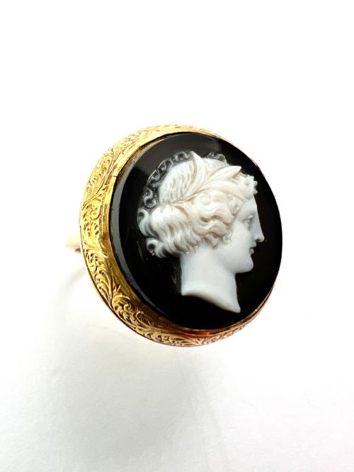 fig 2. Georgian Gold Carved Hardstone Cameo Ring
