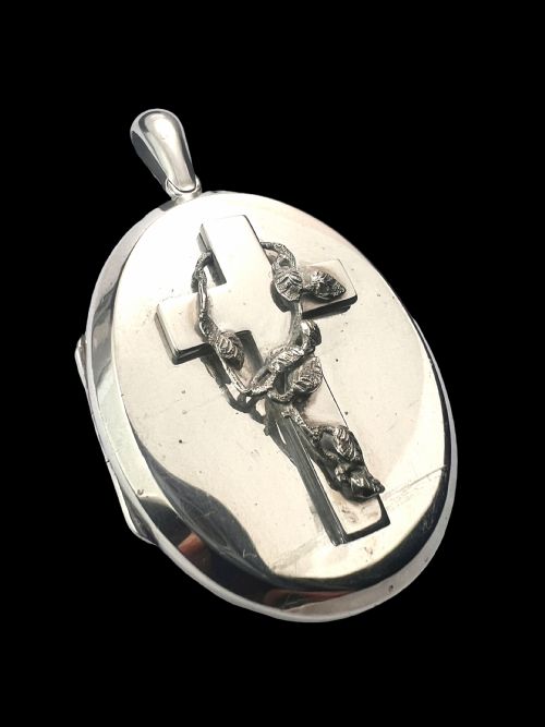 LARGE VICTORIAN SILVER CRUCIFIX LOCKET PENDANT - ADDITIONAL PHOTO 5