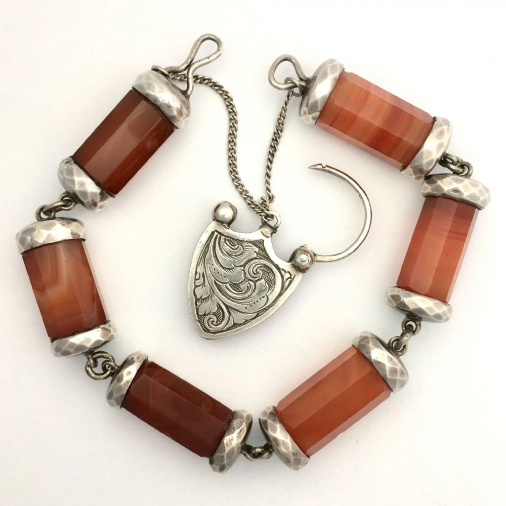 Victorian Scottish Red Agate Silver Padlock Bracelet