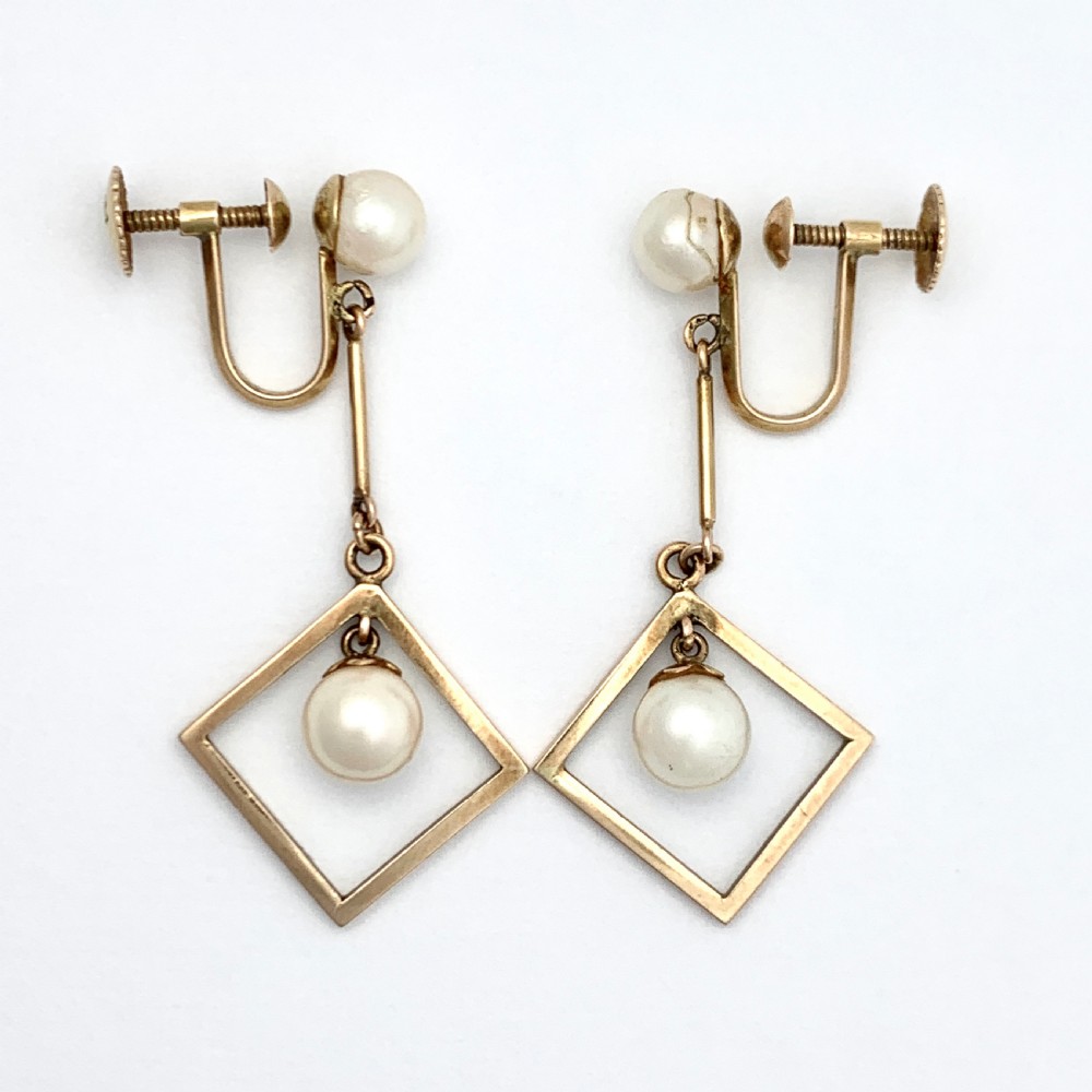 Art Deco 14CT Gold Cultured Pearl Screwback Earrings View IV
