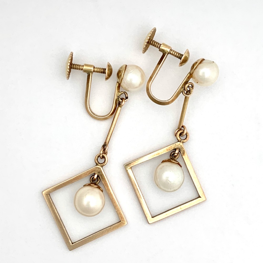 Art Deco 14CT Gold Cultured Pearl Screwback Earrings View VII