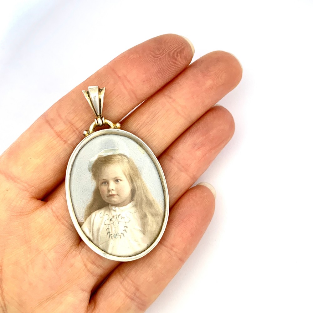Victorian Silver Miniature Watercolour/Photograph Portrait Locket View IV