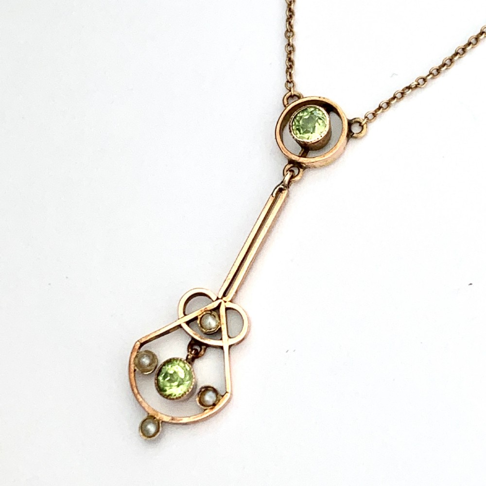 Edwardian 9CT Rose Gold Peridot Seed Pearl Necklace View II