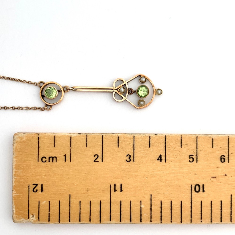 Edwardian 9CT Rose Gold Peridot Seed Pearl Necklace View III