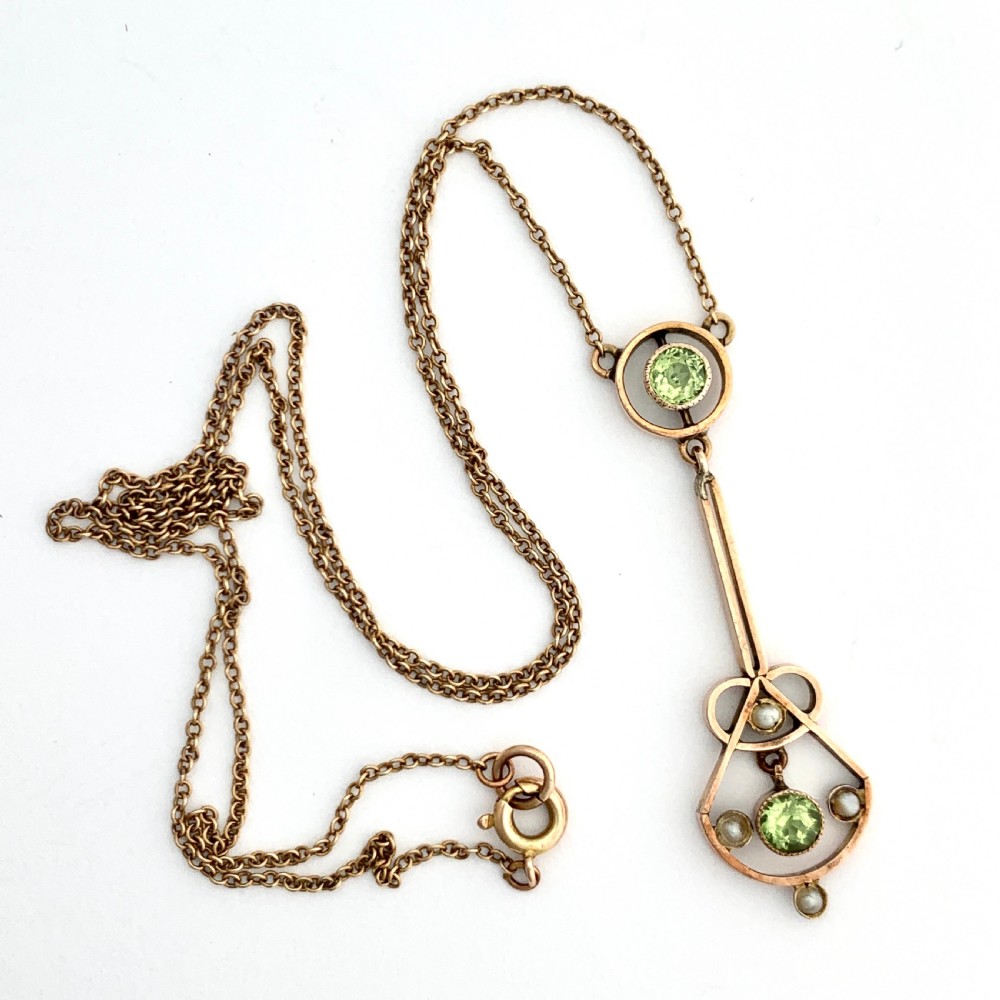 Edwardian 9CT Rose Gold Peridot Seed Pearl Necklace View V