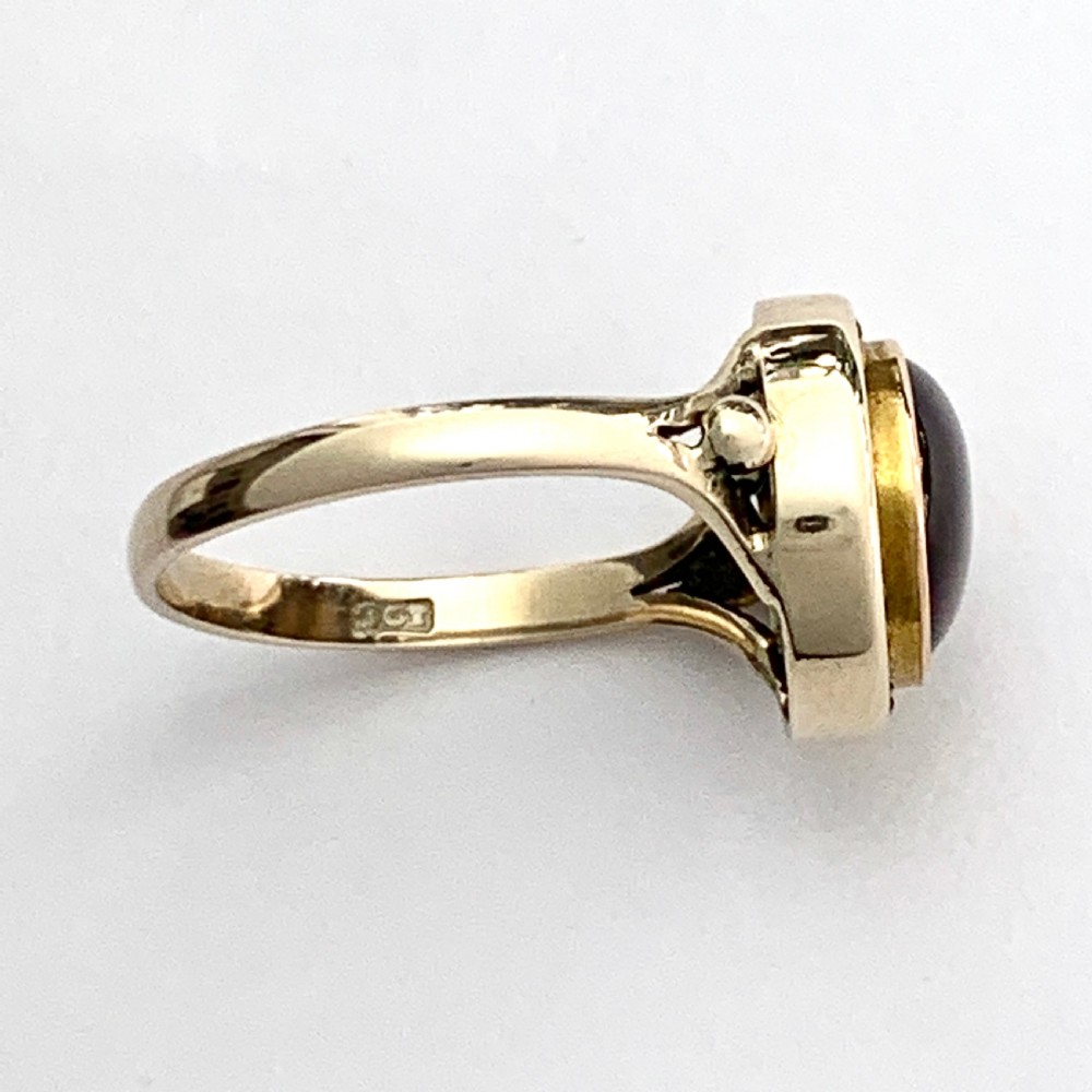 Victorian 9CT Gold Garnet Carbuncle Ring View V