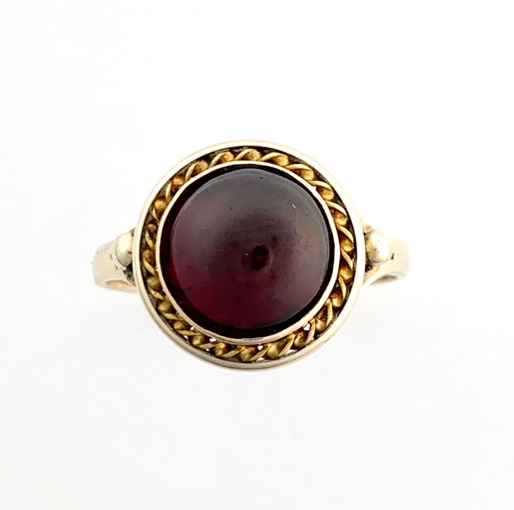 Victorian 9CT Gold Garnet Carbuncle Ring View VI