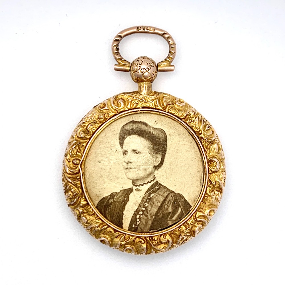 Victorian 9CT Gold Locket Pendant View II
