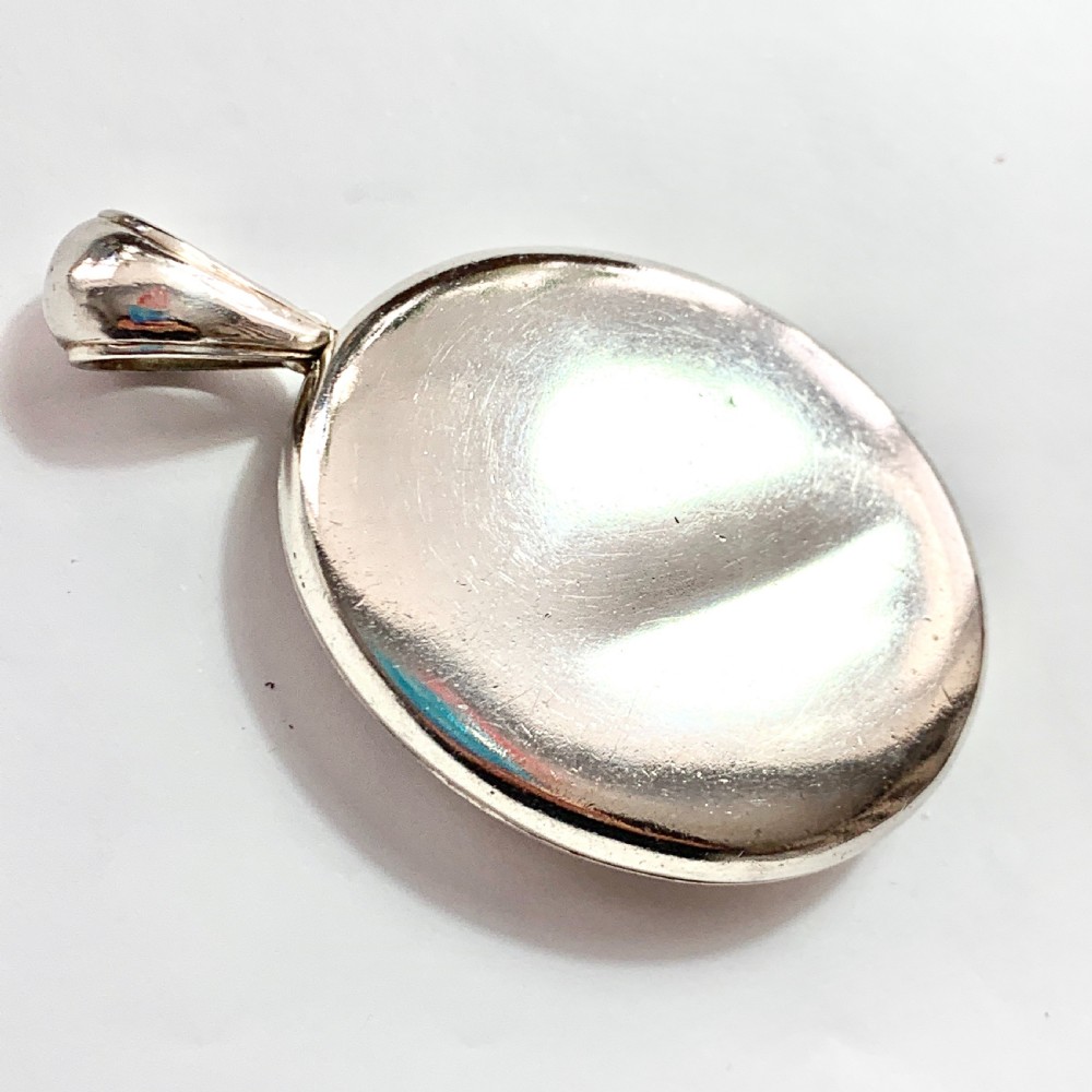 Large Victorian Sterling Silver Photograph Locket View IV