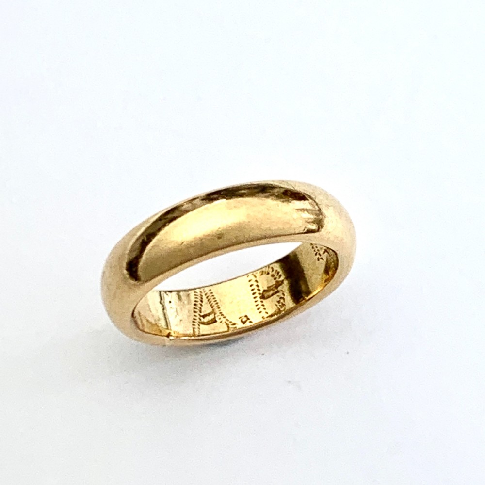 Vintage 22CT Rosy Gold Wedding Ring View III