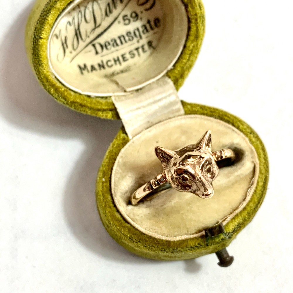 Victorian Fox Head Rose Gold Ring View VII