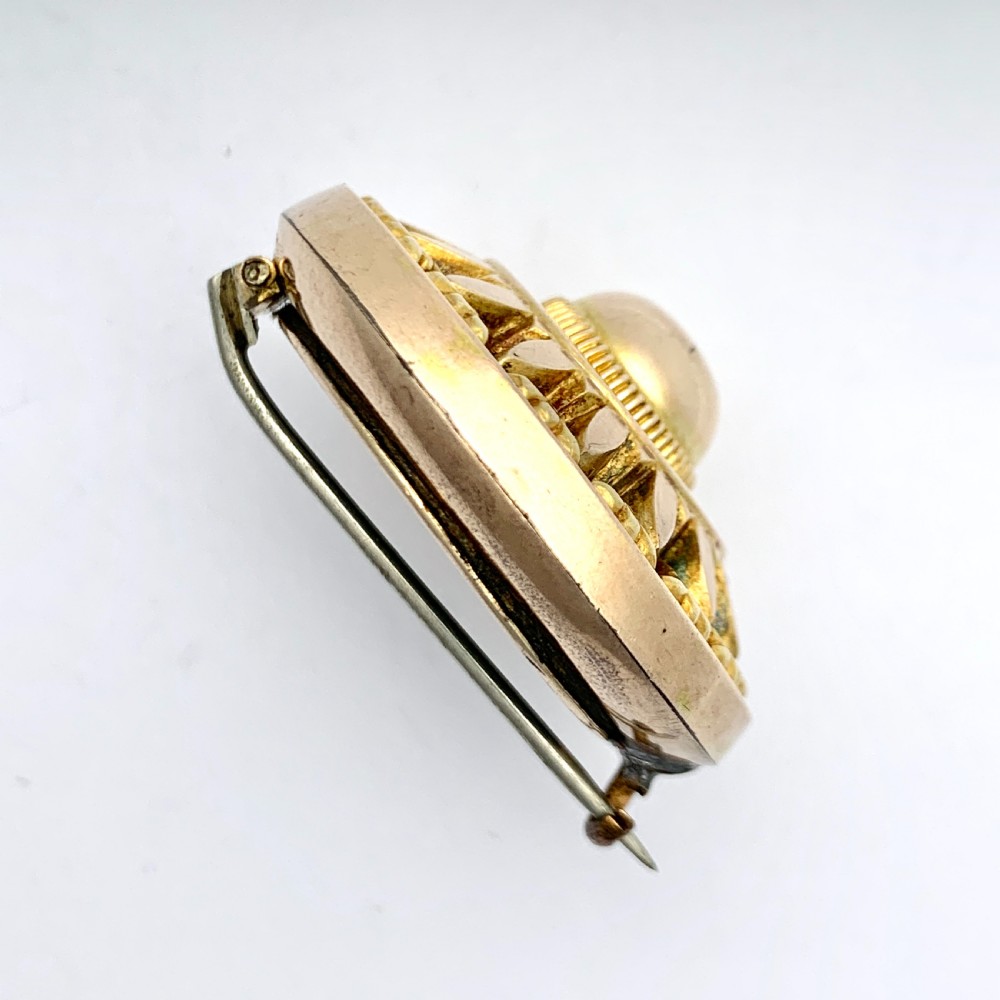 Victorian Etruscan Revival 9CT Gold Sunburst Locket Brooch View VI