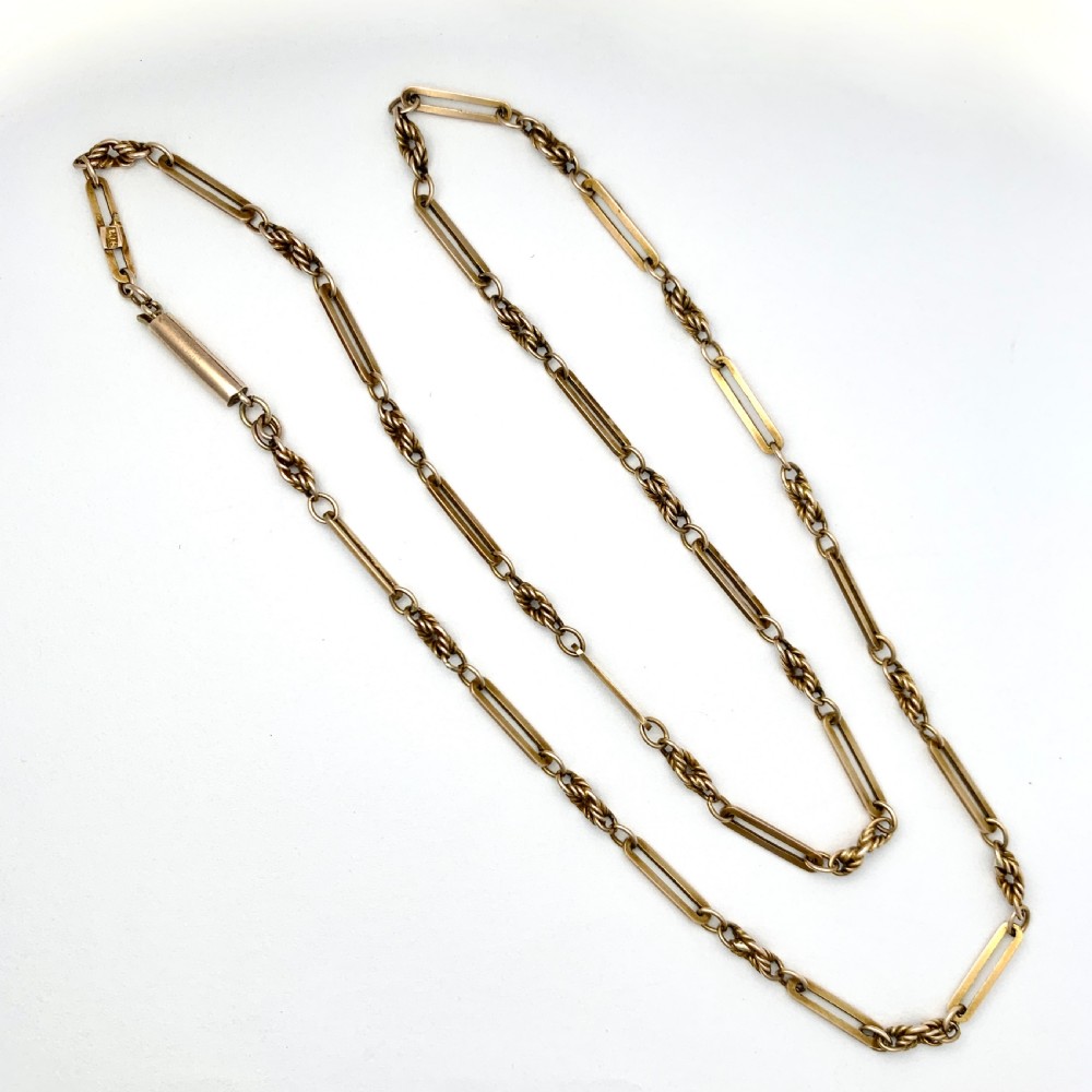 Edwardian 9CT Gold Fancy Paperclip/Prince of Wales Chain Necklace  View IV