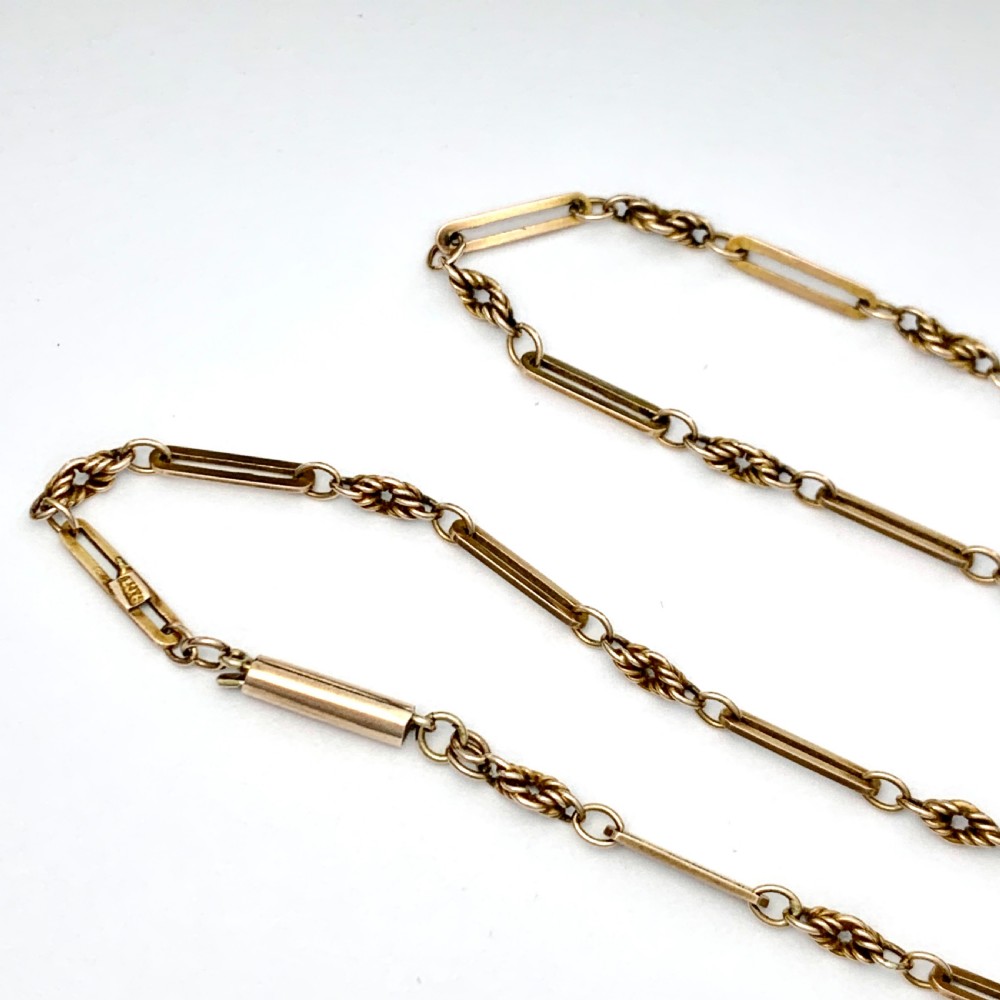 Edwardian 9CT Gold Fancy Paperclip/Prince of Wales Chain Necklace  View VI