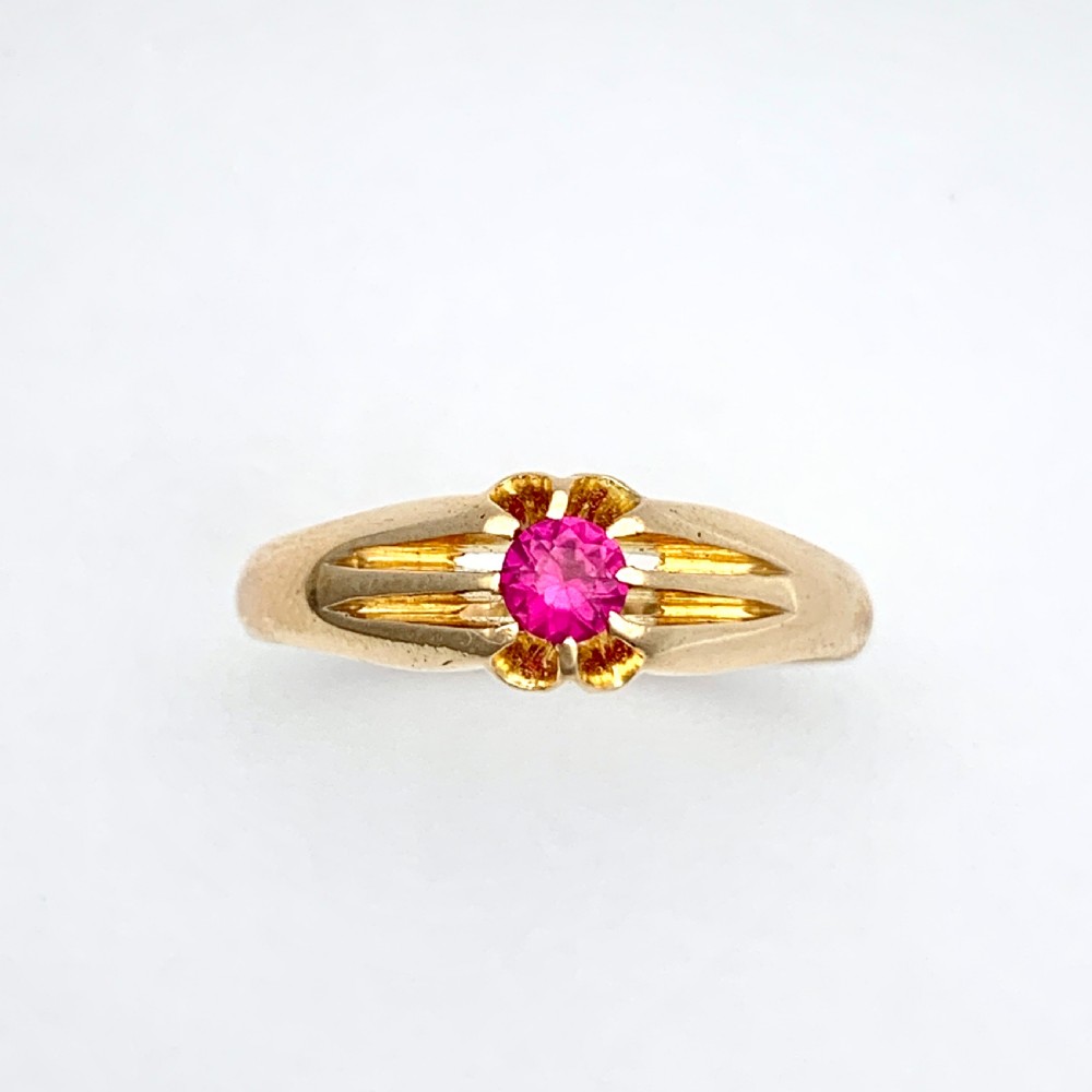 Victorian 18CT Gold Ruby Solitaire or Pinky Ring View IV