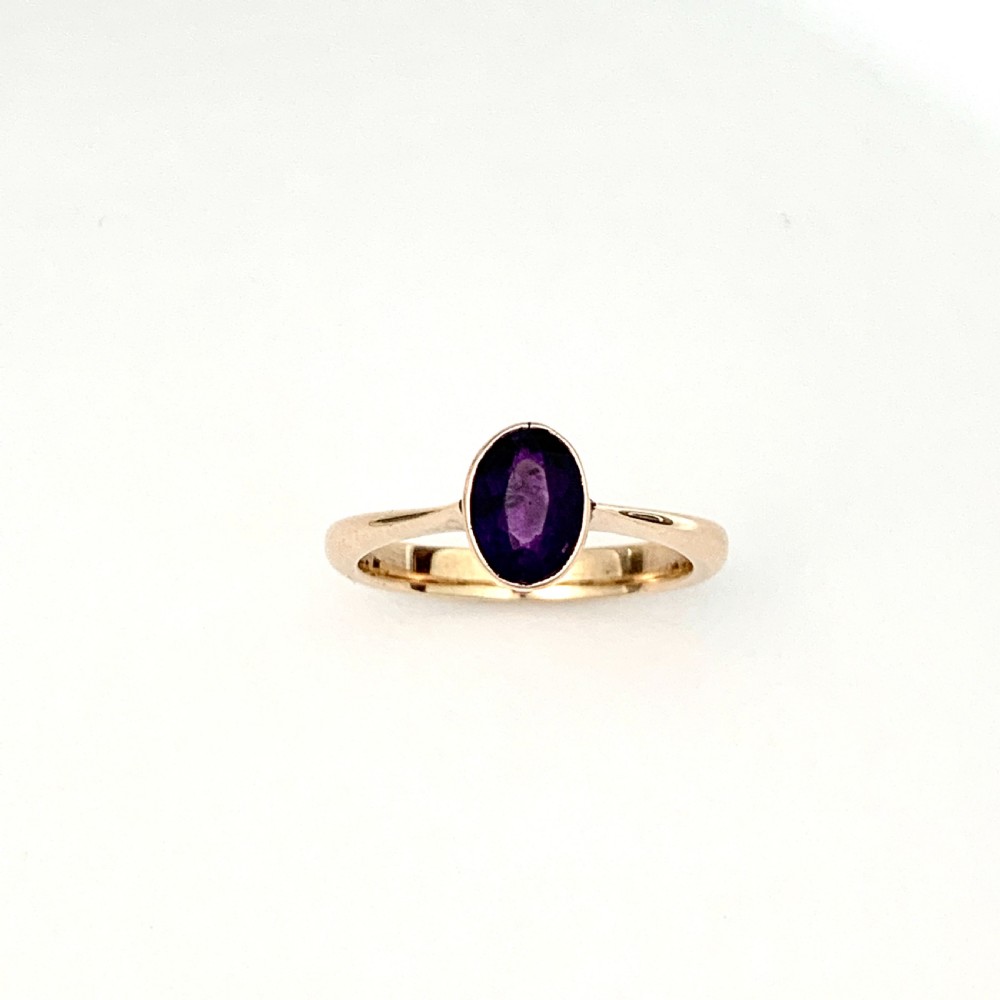 Antique Amethyst Solitaire Ring in 9CT Gold  View IV