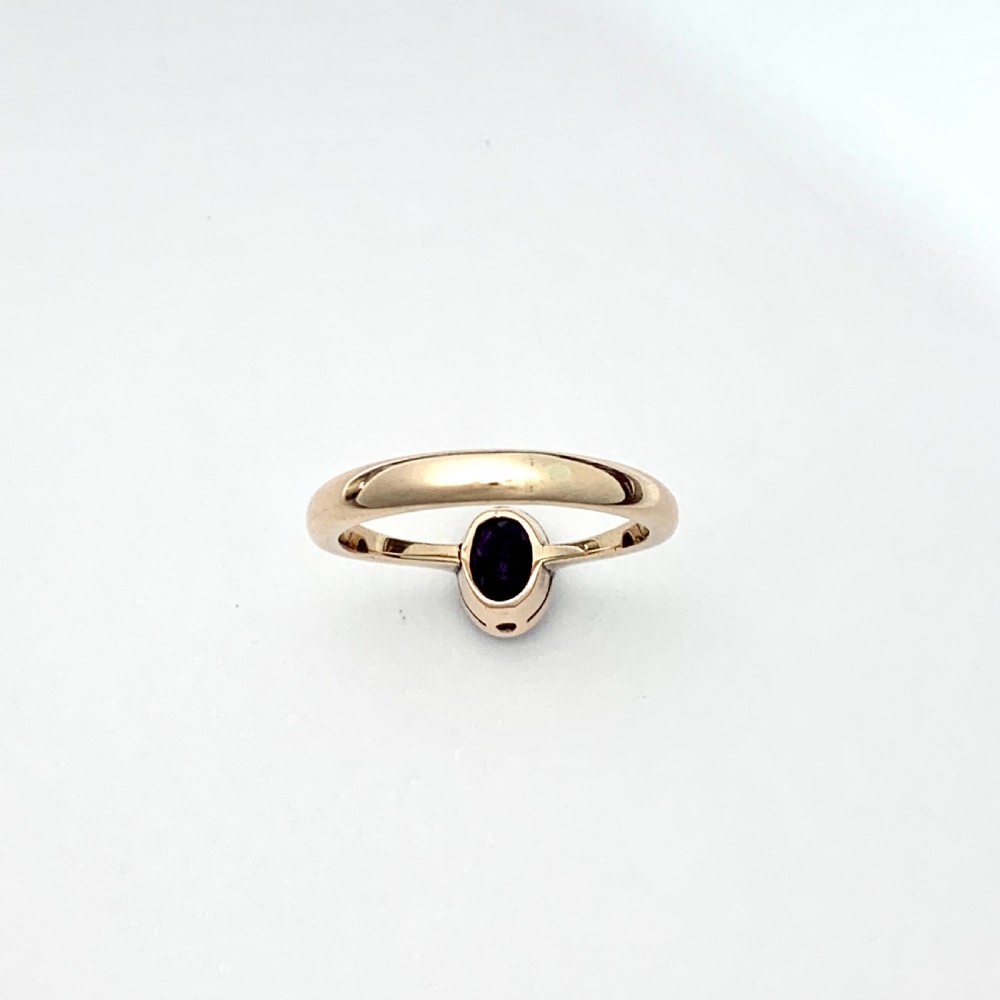 Antique Amethyst Solitaire Ring in 9CT Gold  View V