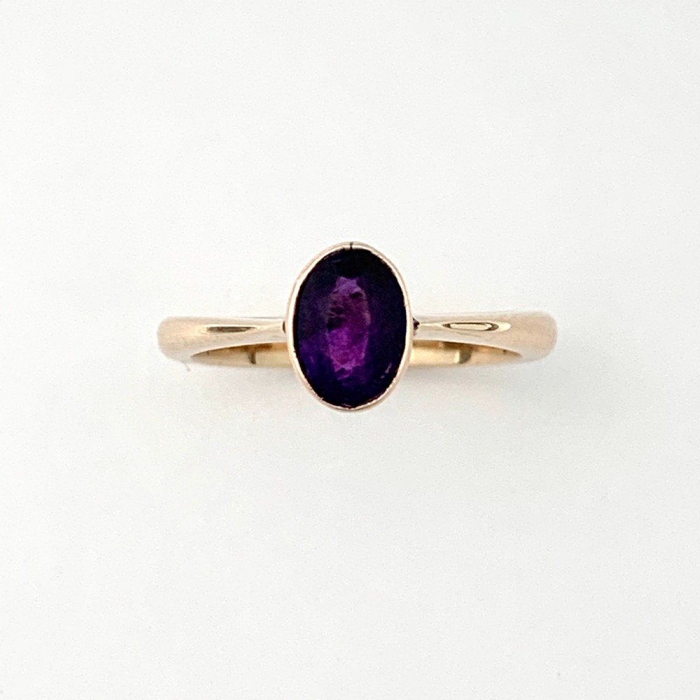 Antique Amethyst Solitaire Ring in 9CT Gold  View VIII