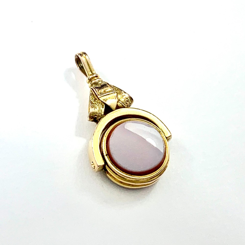 Victorian 10CT Gold Bloodstone and Sardonyx Buckle Swivel Fob Pendant