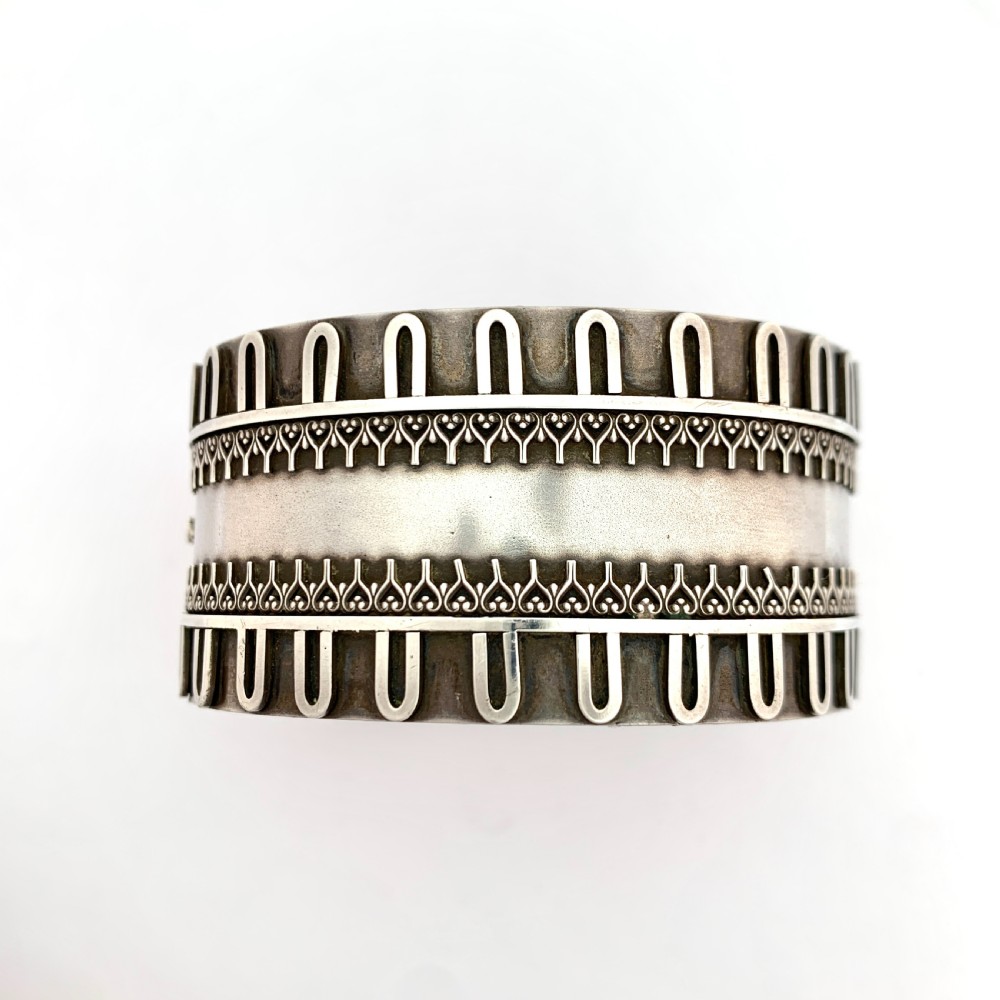 Victorian Wide Silver Etruscan Revival Hinged Cuff Bangle 
