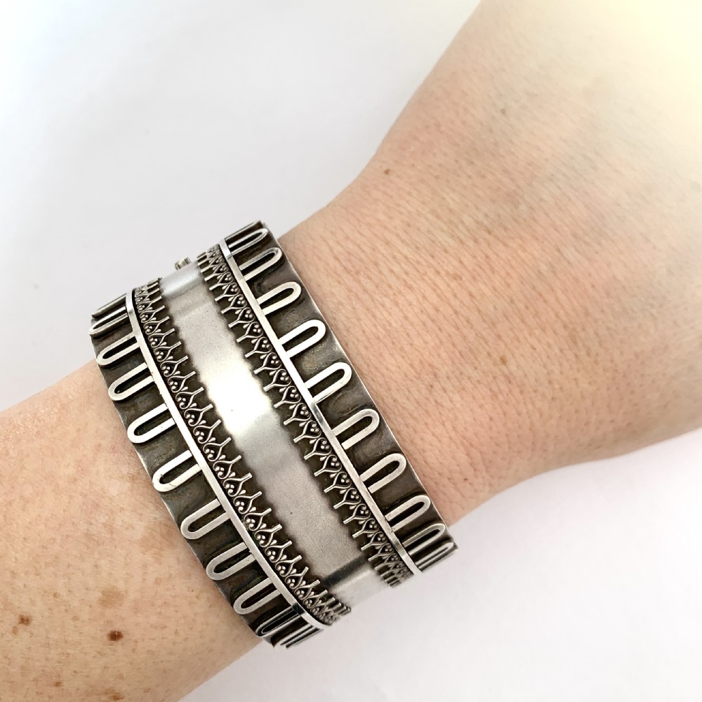 Victorian Wide Silver Etruscan Revival Hinged Cuff Bangle  View IX