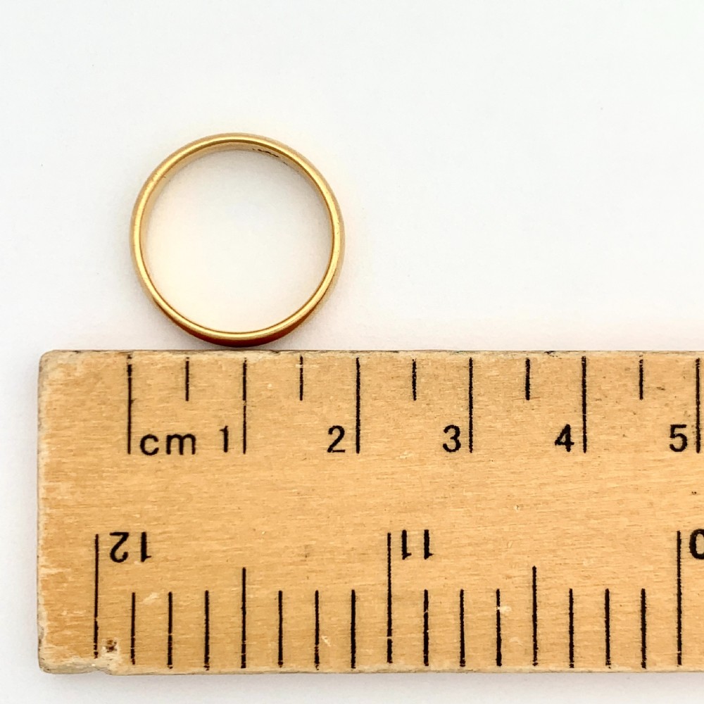 Victorian 22CT Gold Wedding Ring • Hallmarked 1890 View VI