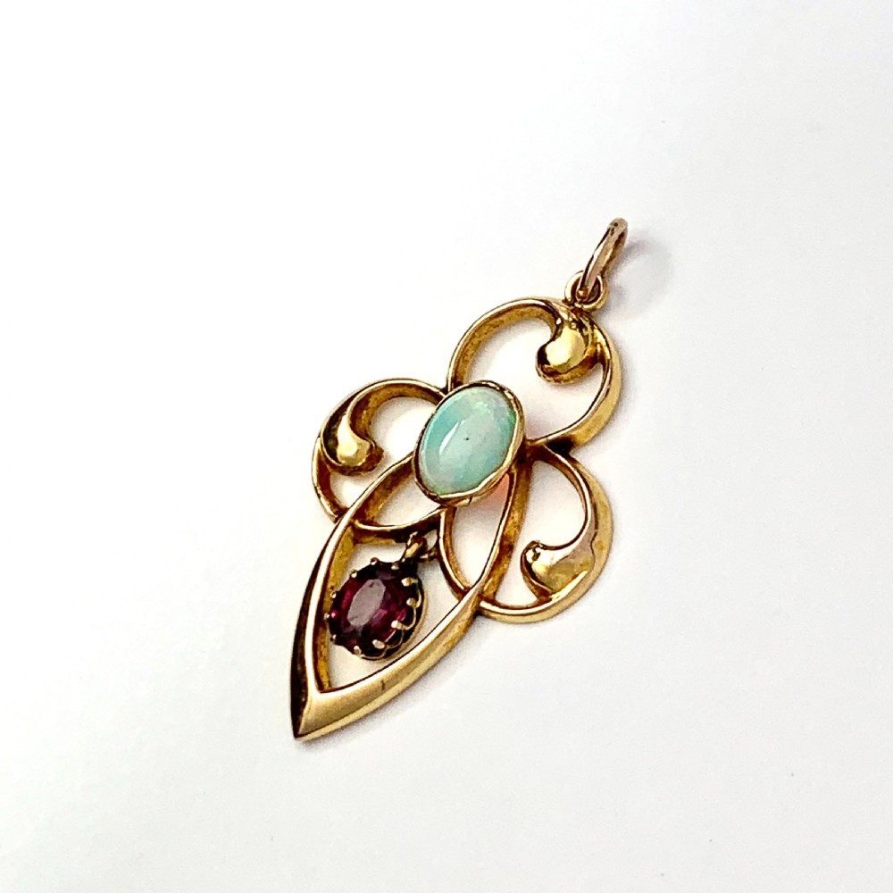 Edwardian Art Nouveau Opal 9CT Gold Pendant View IV