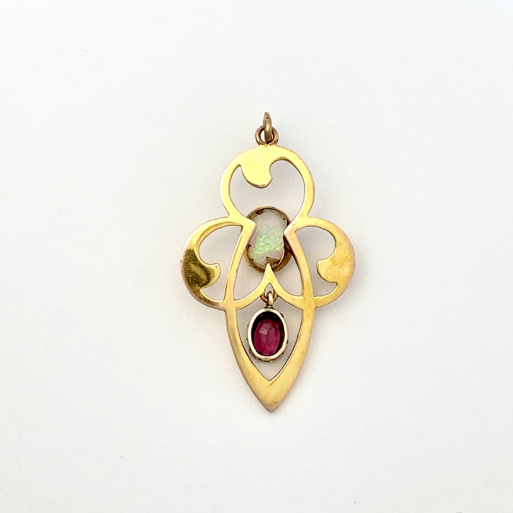 Edwardian Art Nouveau Opal 9CT Gold Pendant View V
