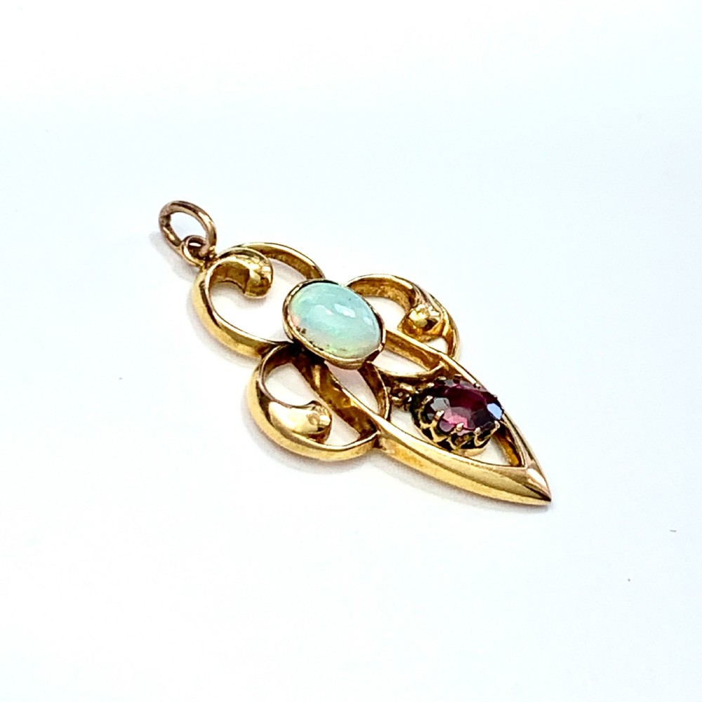 Edwardian Art Nouveau Opal 9CT Gold Pendant View VI