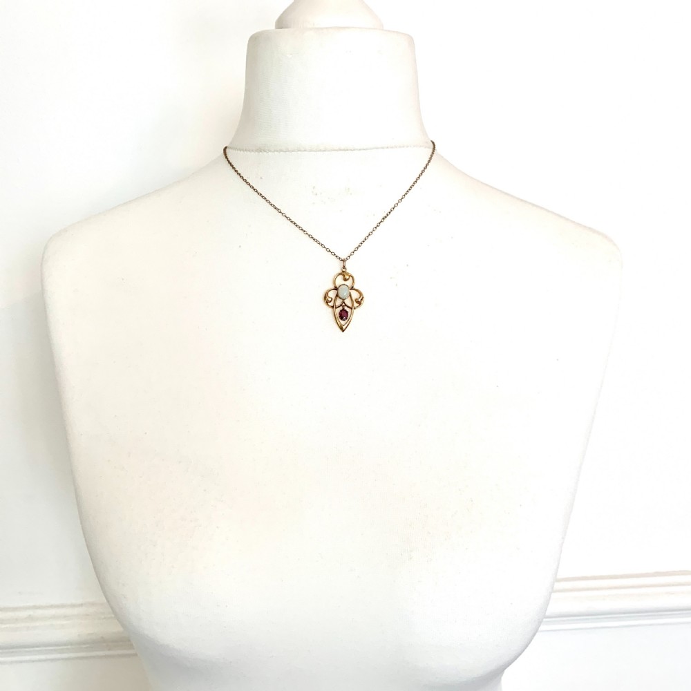 Edwardian Art Nouveau Opal 9CT Gold Pendant View VII