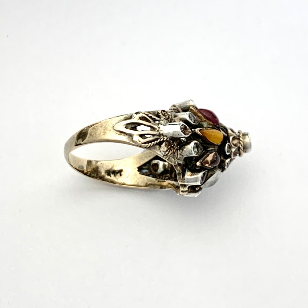 Vintage Thai Princess Gemstone Ring in 14CT Gold and Silver  View VI