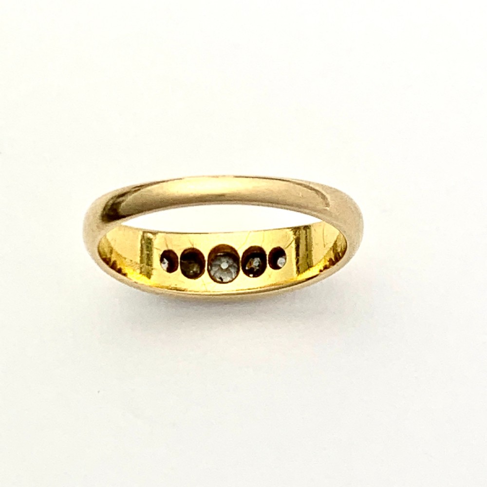 Victorian Five-stone Diamond 18CT Gold Ring View III