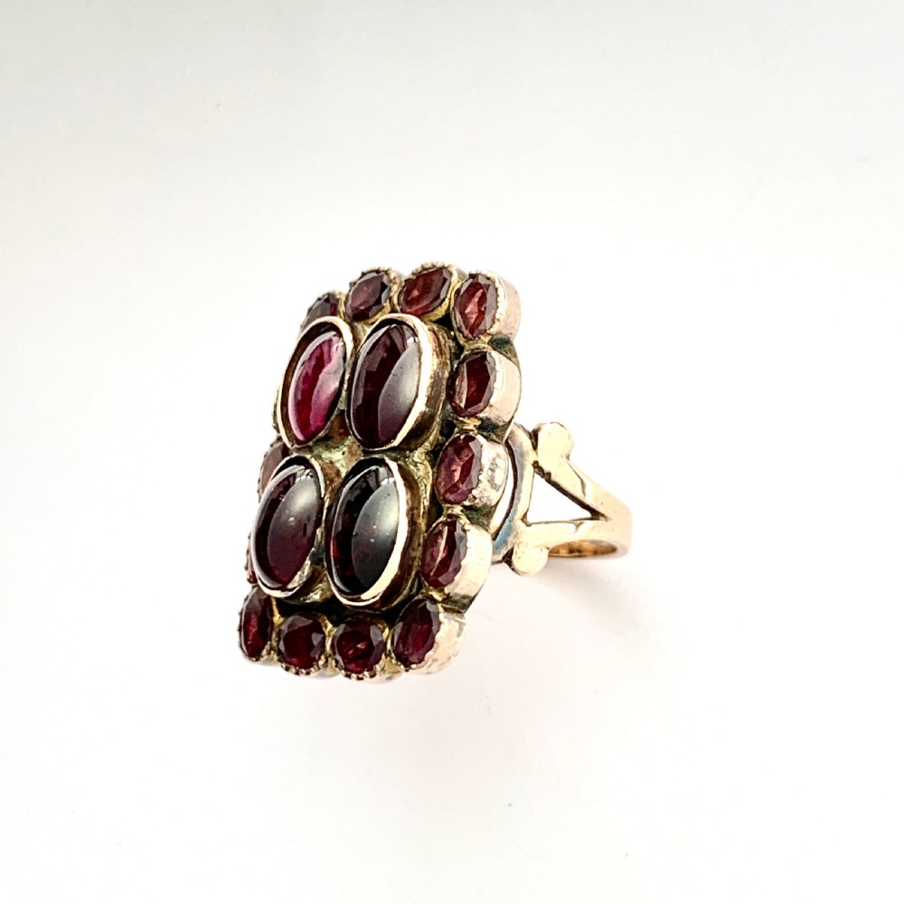 Huge Georgian Rose Gold Flat and Cabochon Garnet Ring View VII