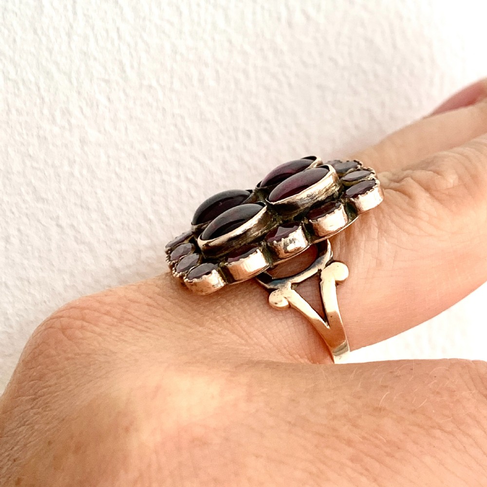 Huge Georgian Rose Gold Flat and Cabochon Garnet Ring View VIII