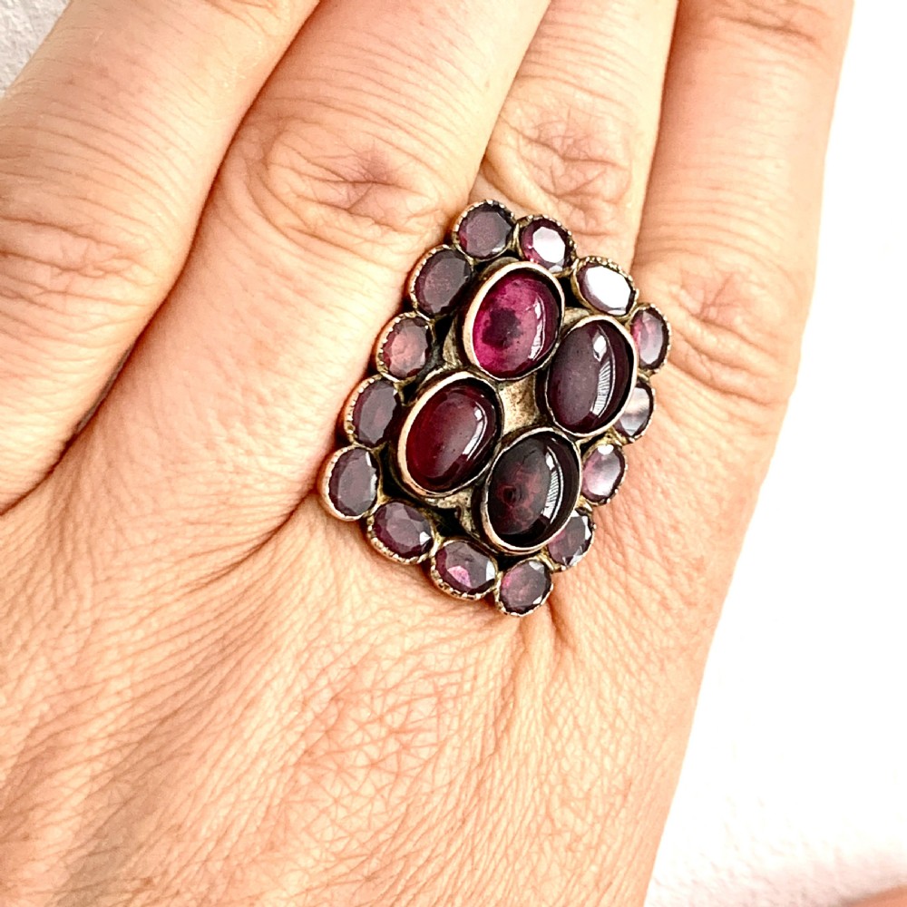 Huge Georgian Rose Gold Flat and Cabochon Garnet Ring View IX