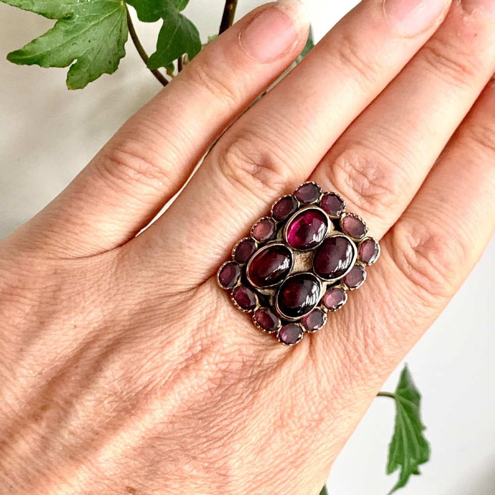 Huge Georgian Rose Gold Flat and Cabochon Garnet Ring View XI
