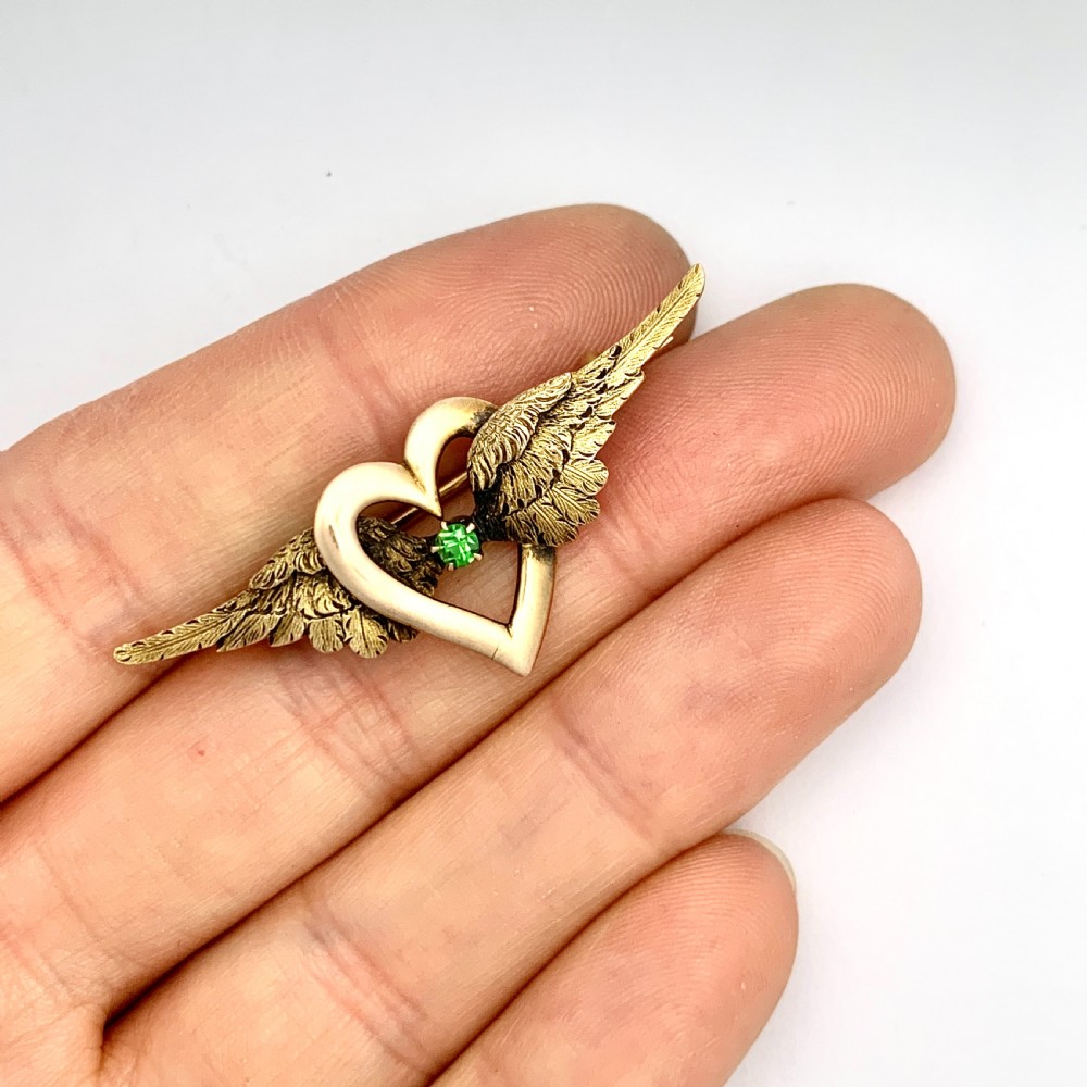 Antique 15CT Gold Demantoid Garnet Winged Heart Brooch View V