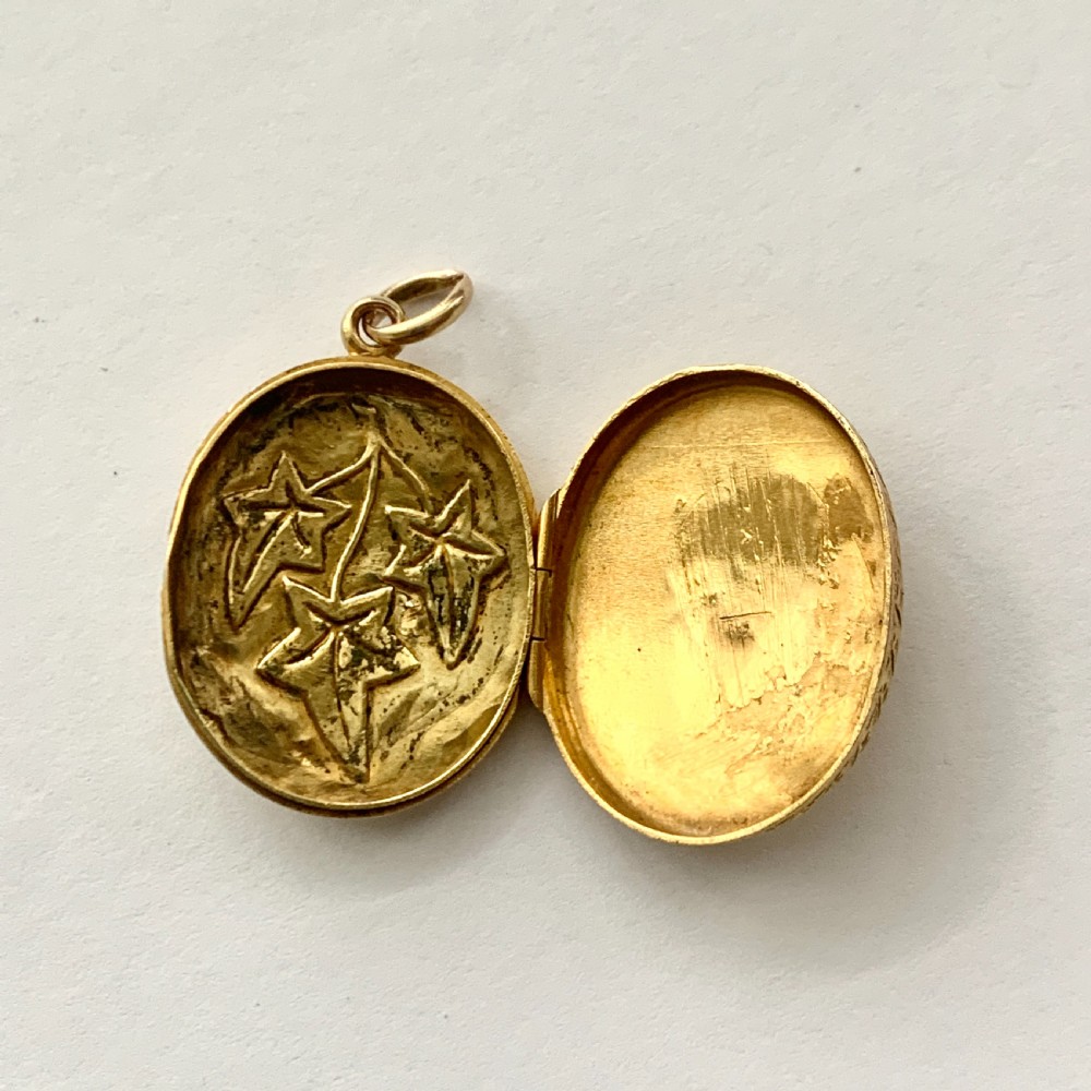  Victorian 15CT Gold Ivy Locket Pendant View VIII