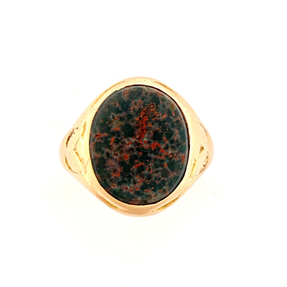 Victorian 18CT Gold Bloodstone Signet Ring View V